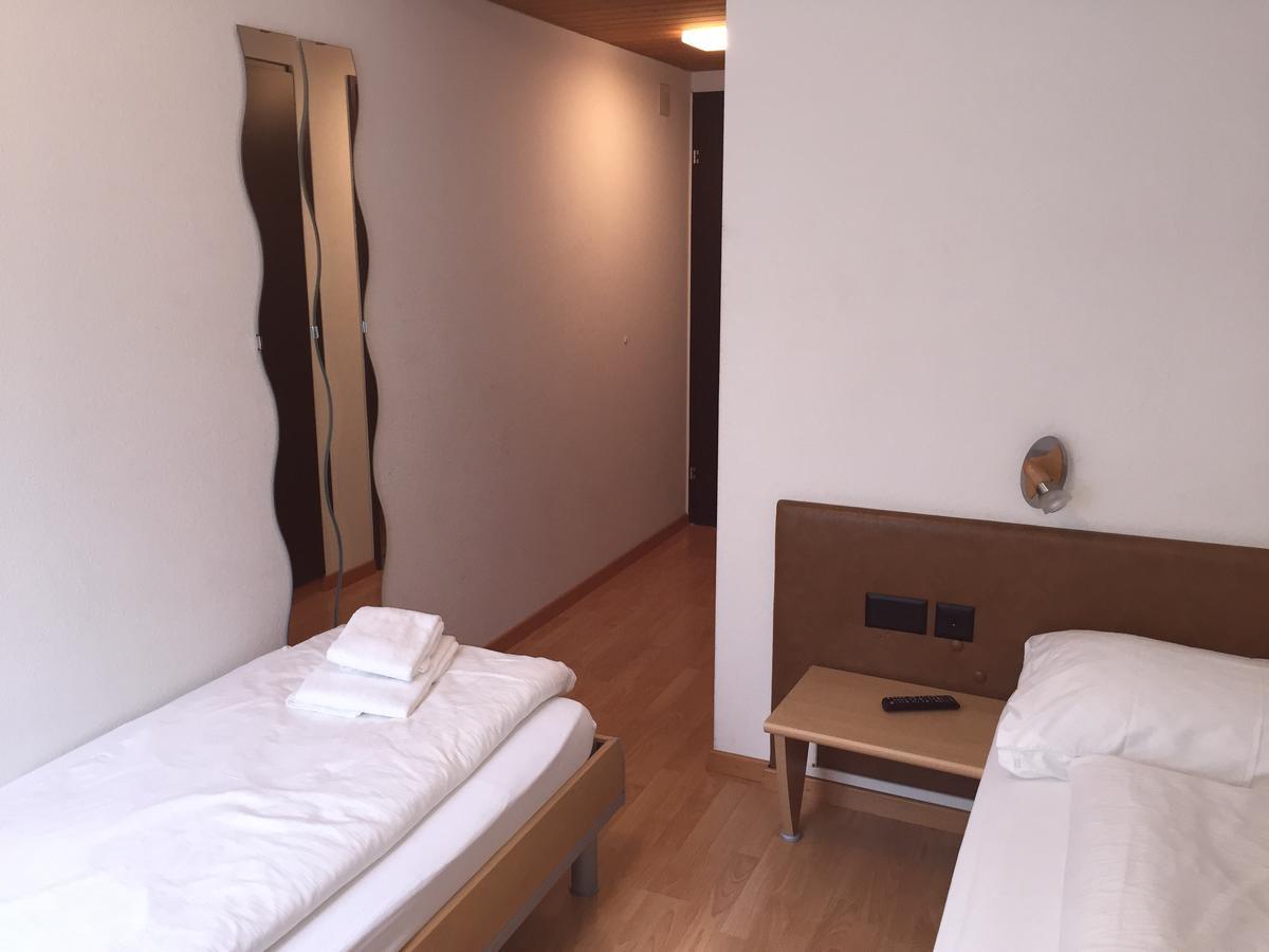 Hotel&Restaurant Stadthof Glarus Exterior foto