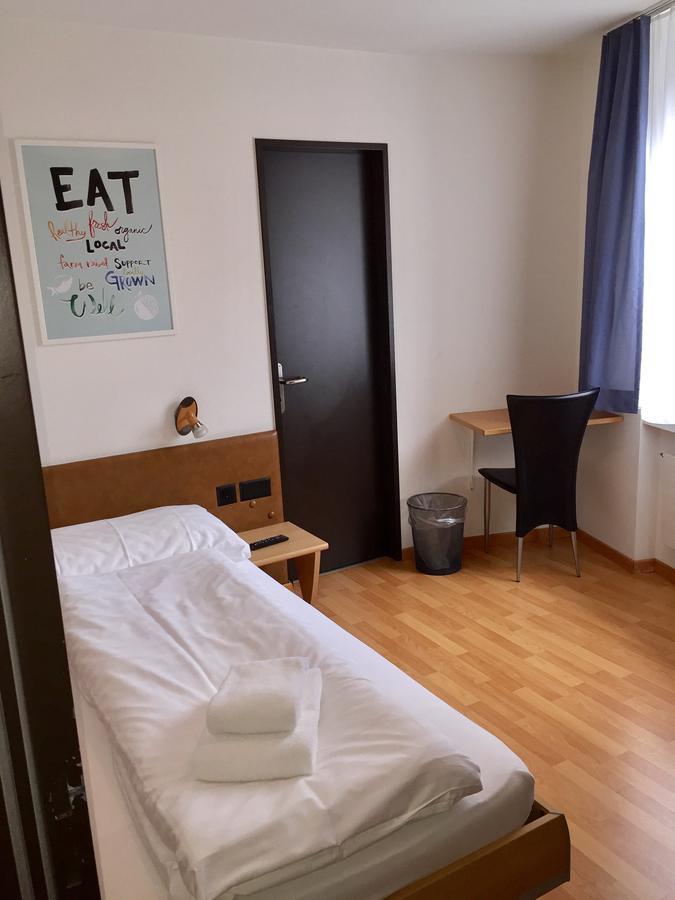 Hotel&Restaurant Stadthof Glarus Exterior foto