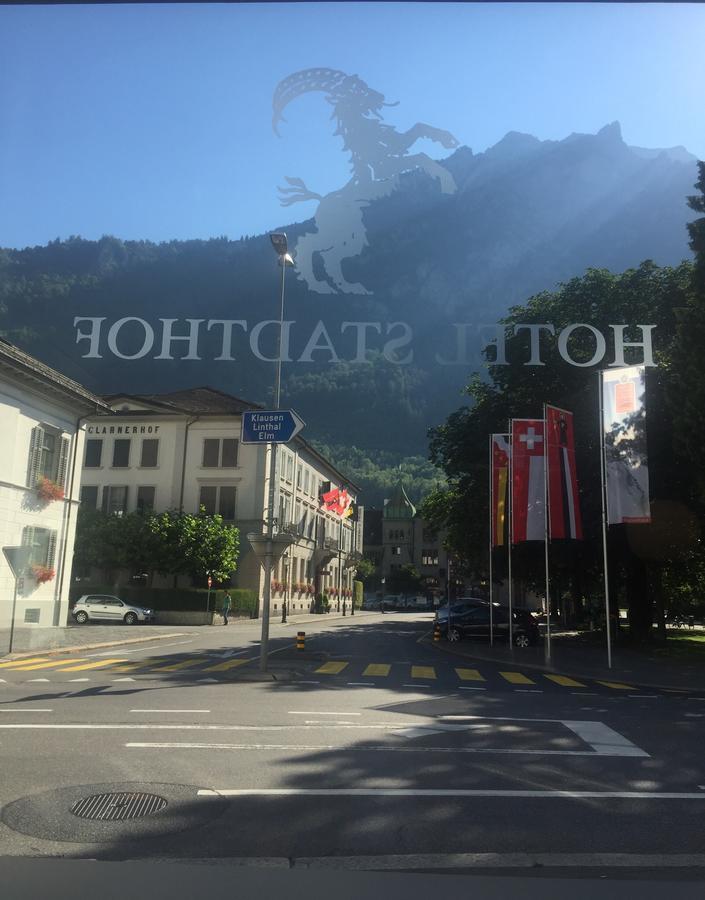 Hotel&Restaurant Stadthof Glarus Exterior foto